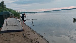 НЕ УСПЕВАЮ БЕГАТЬ С ПОДСАКОМ! САЗАН ПОРАДОВАЛ ПОКЛЕВКАМИ!
