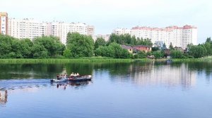 Буксировка бухлохода на Волге