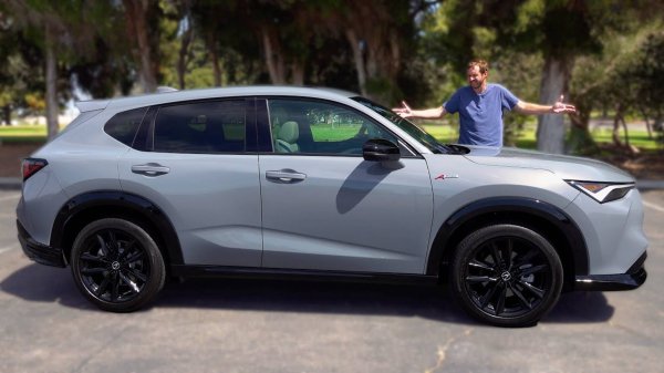 Acura ADX 2025 маленький, доступный и люксовый