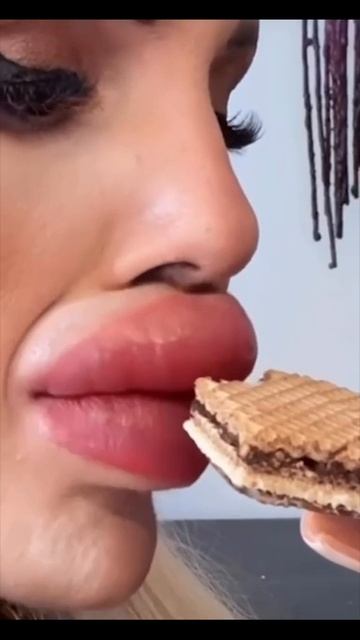 Киборг.... #юмор #смех #улетноевидео #королевакрасоты #уродина смотреть онлайн