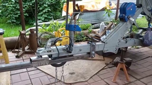 Удлинитель дышла лодочного прицепа.