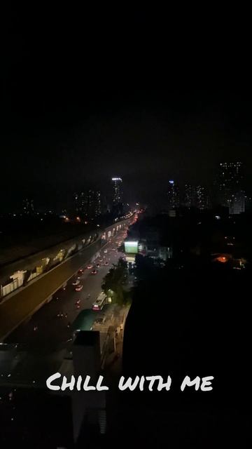 Спокойный момент ночного города #shortvideos #nightcity смотреть онлайн