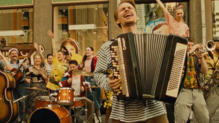 Антон Беляев - Я буду там..автор ролика Светлый... песня из фильма плагиатр!