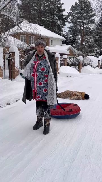 С подругой в старости 😂 после одной рюмки смотреть онлайн