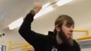 Нападение на людей в электричке, снова дичь!