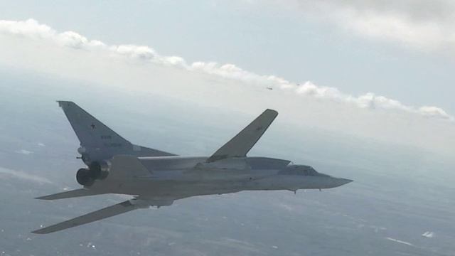 БомбандировщикТу-22М3. Учение. смотреть онлайн