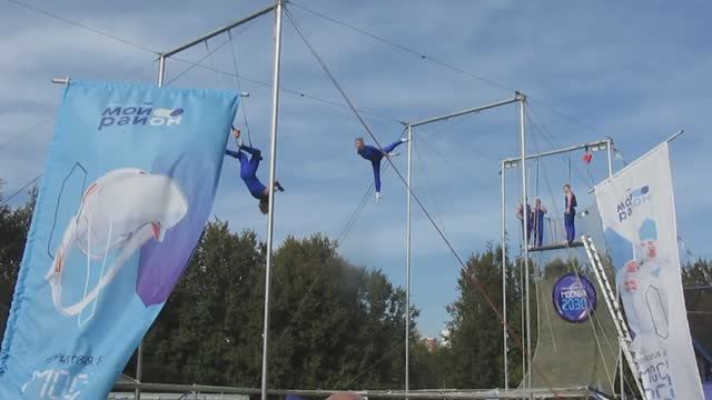 2025 Трапеция и Богдан Изосимов в парке 50-летия Октября