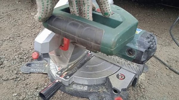 Атомобильный инвертор AIRLINE 12В-220В, 1000 Вт