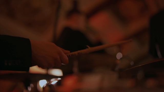 Джаз из культовых голливудских фильмов в особняке на берегу Яузы | ROOFEVENTS