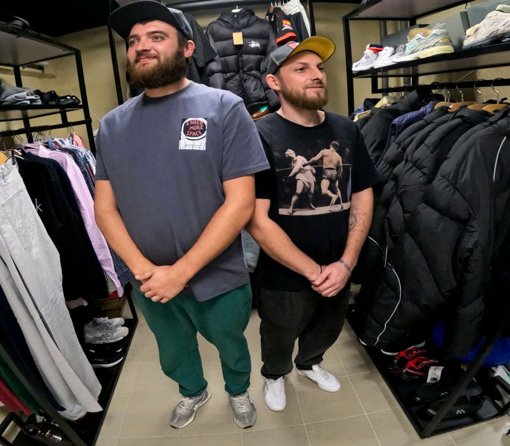 эй! суббота!  трудный день)