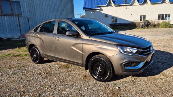 VESTA седан Life, самая популярная комплектация с выгодой 120 000, покажем из наличия #vesta #lada