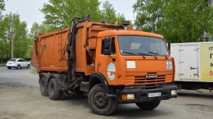 Мусоровоз КО-440-5 на шасси КамАЗ-53215R (Е 443 ТЕ 22)/ Garbage truck KO-440-5 on the KAMAZ chassis