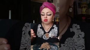 ДЕВЧУЛИ ПРИВЕТУЛИ ! КТО ТУТ САМНОЙ ПОЕСТ!??