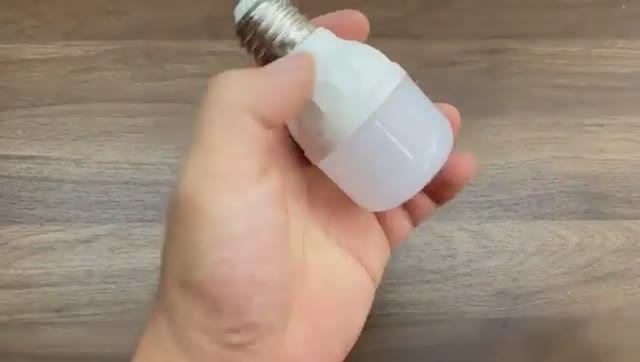 Интернет не нужен! Просто вставьте светодиод в банку из-под колы и наслаждайтесь! смотреть онлайн