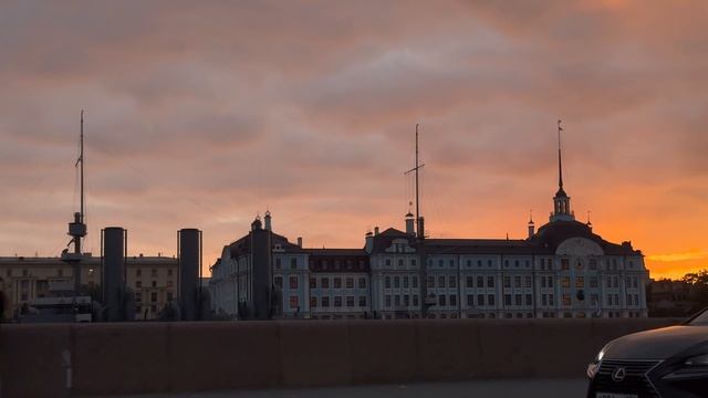Красивый осенний субботний закат в Петербурге. Питер сентябрь 2025. Любимый город смотреть онлайн
