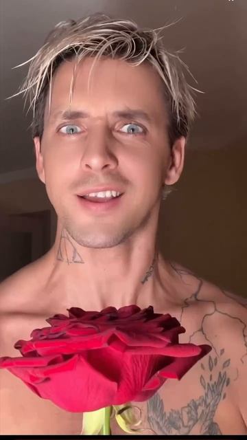 С праздником девочки ❤️ смотреть онлайн