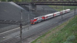 Тепловоз ТЭП70БС-188 с поездом "Восток"