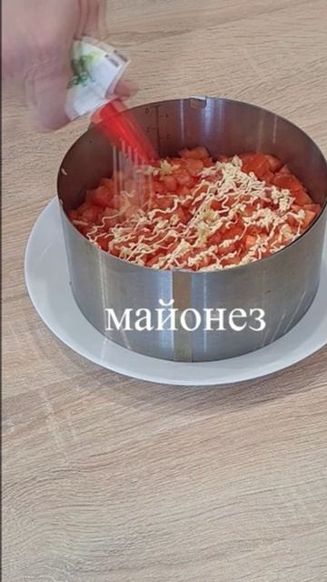 Салат "Гости в шоке из чего же он!" А вкусный и сытный какой! смотреть онлайн