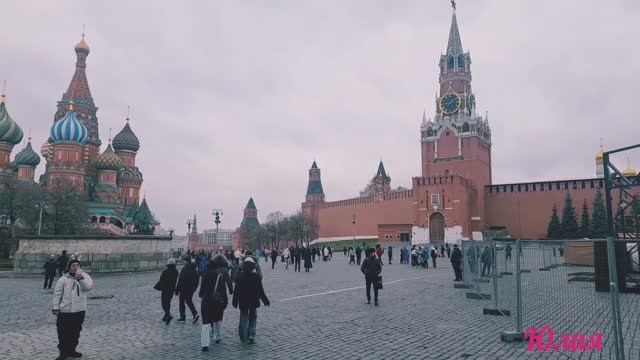 Уличная Москва Подготовка к ГУМ-ярмарке ..Праздничный ГУМ... 20.11.24 смотреть онлайн
