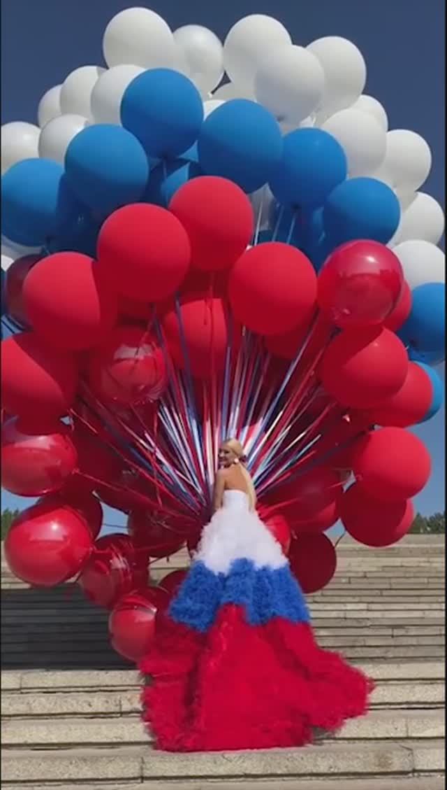 Тут РУССКИЙ дух, тут РУСЬЮ пахнет!!! #россия #русь #круто #улётноевидео #красотища #русь #русские смотреть онлайн