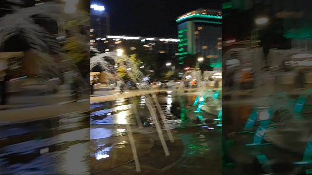 День города в Краснодаре вечерний музыкальный фонтан. смотреть онлайн