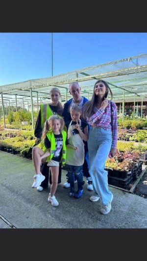 Снимаем для вас! Кто кого узнал ? #детиблогеры #актрисасоня #хомоваактриса #актрисасофья