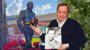 памятник на могиле Александра Маслякова