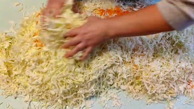Капуста квашеная. Традиционный способ.