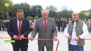 Торжественное открытие обновленной площади у памятника "Скорбящая мать" в Шушенском