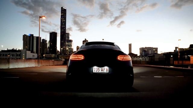 TBT - Queen (1080p_25fps_H264-128kbit_AAC)