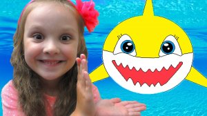 Акулёнок Ту ру ру - Песенка для детей малышей - Видео для детей - Baby Shark с Лизой и папой