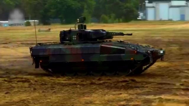 Schützenpanzer Puma смотреть онлайн