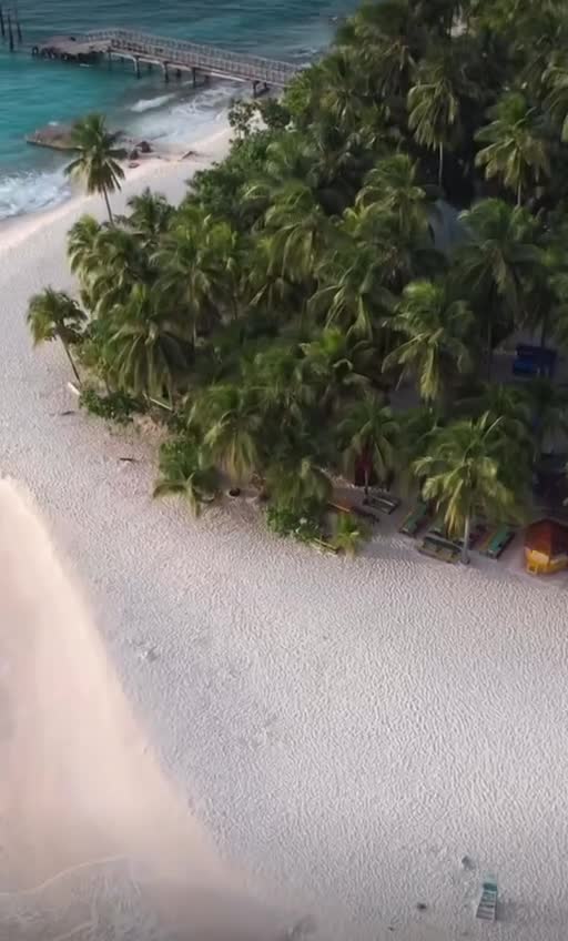 Сан-Андрес, расположенный в Карибском море, является частью Колумбии. Этот архипелаг состоит из н... смотреть онлайн