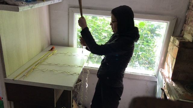 Завершение забора из камыша на этот сезон смотреть онлайн