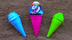 Игрушки Вспыш и Чудо Машинки и Цветные Сюрпризы | Мультик для Малышей | Учим цвета с игрушками