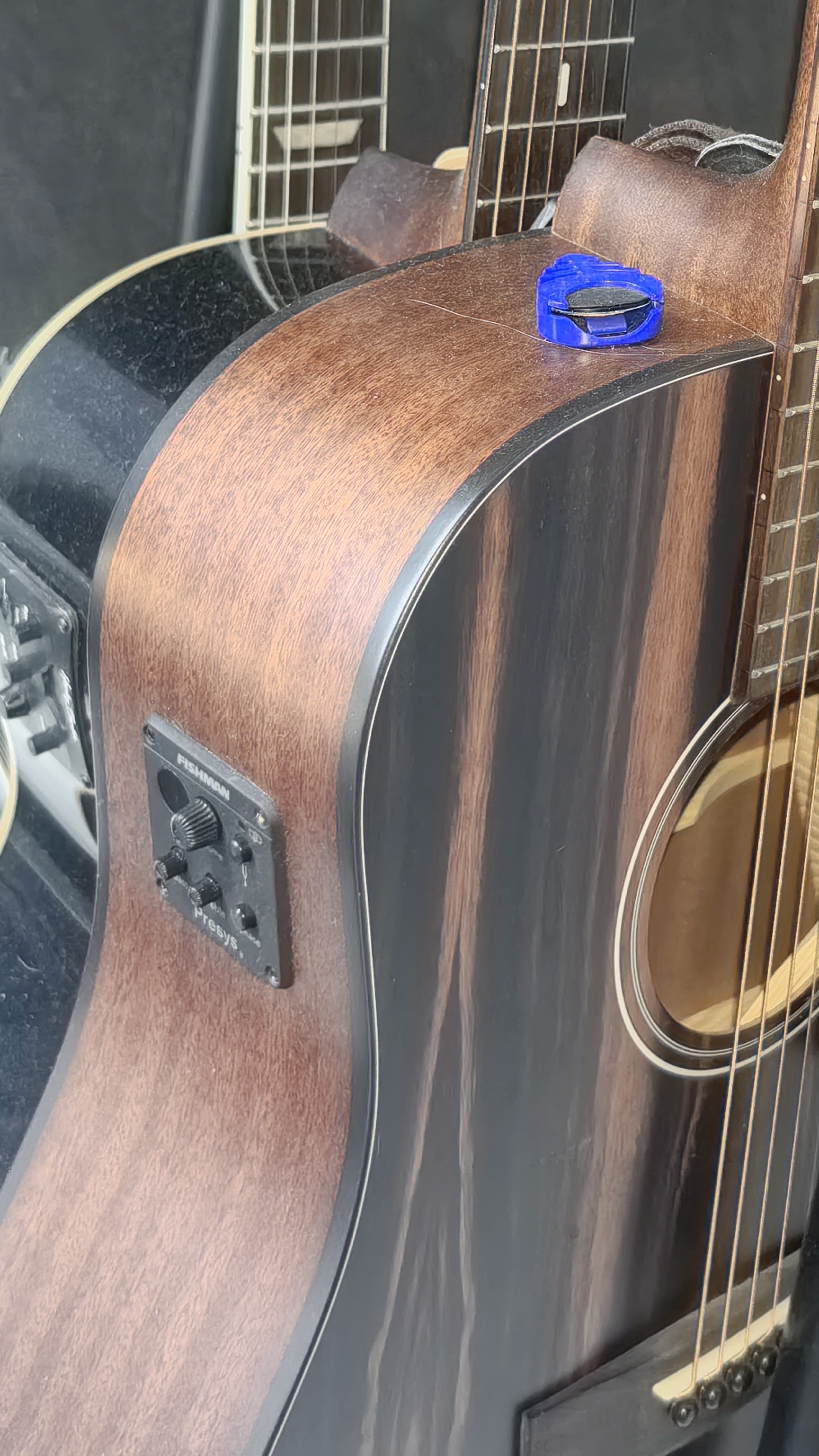 Поем вдвоем под гитару "Тебе моя последняя любовь" смотреть онлайн