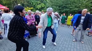 14.09.25г... "ЛИСТЬЯ ЖЕЛТЫЕ"...