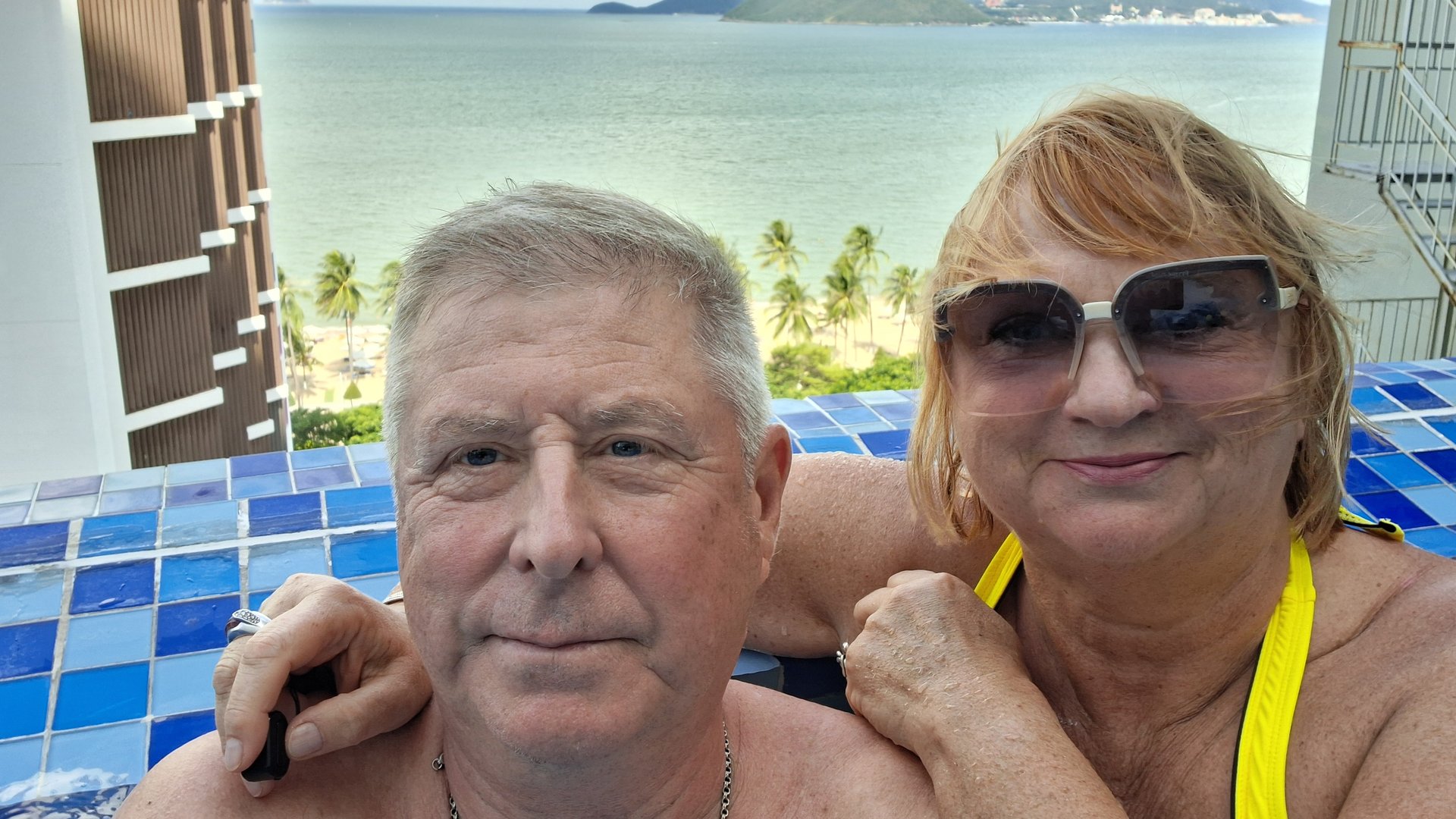 Всем привет из Нячанга!!! смотреть онлайн