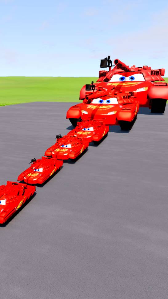 БОЛЬШОЙ И МАЛЕНЬКИЙ МАККУИН ТАНК ПРОТИВ ПОРТАЛА смотреть онлайн