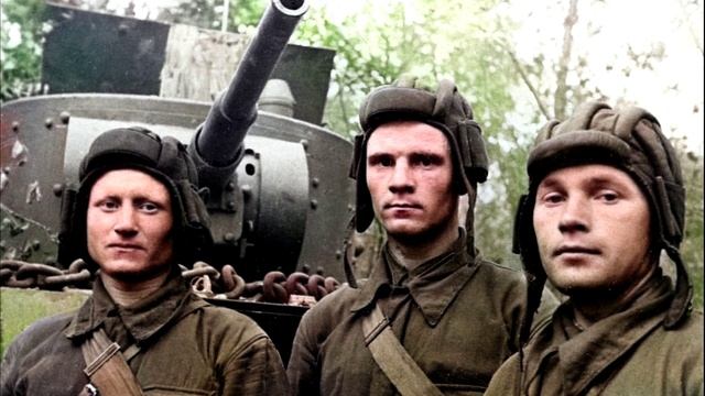 ТРИ ТАНКИСТА👍(Ансамбль)👍👍👍 смотреть онлайн