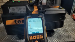 Testo 565i вакуумный насос.