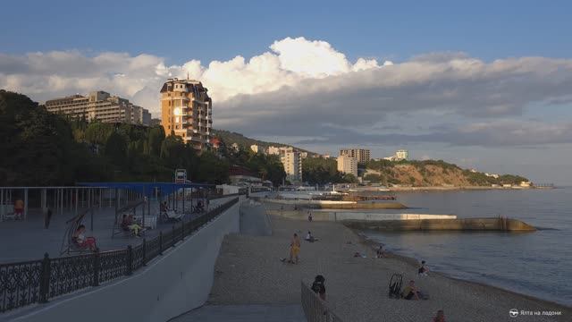 Обновлённая набережная и пляж санатория «Мисхор» в Кореизе смотреть онлайн