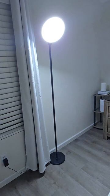 Watch Solid Light Needs Sturdier Base on Amazon Live смотреть онлайн