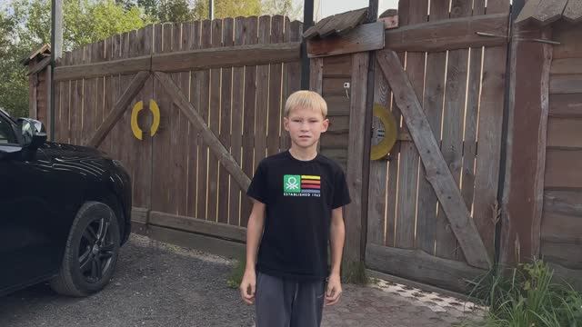 Сняли домик на турбазе "печки-лавочки" 🏠 обзор территории и домика. Часть первая смотреть онлайн