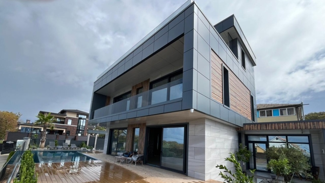 Вилла NARDO GREY смотреть онлайн