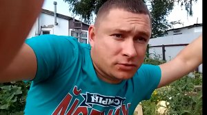 блог/Денис Савенков/воспоминания 2 года назад,с сыном гуляли по городу, обзор для подписчиков/