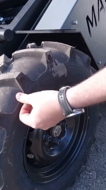 Идеальные колёса для стройки: MAKER 600 с новой резиной смотреть онлайн