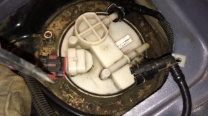 Снятие топливного модуля с ВАЗ-2110