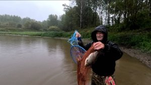 Рыбалка с ночёвкой. Кастинговая сеть в деле.