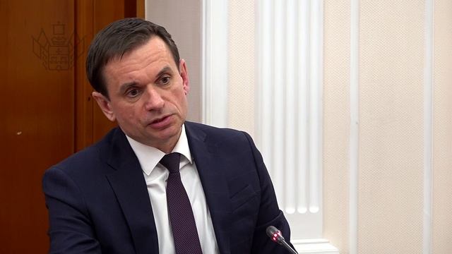 Встретился с председателем избирательной комиссии Краснодарского края Алексеем Черненко смотреть онлайн